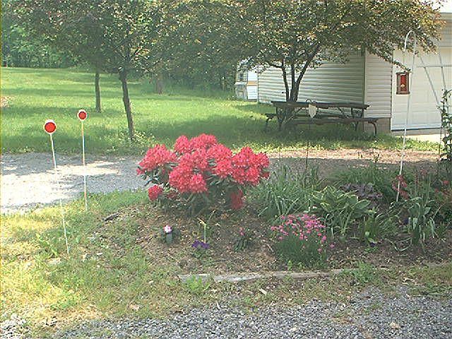 2nd image of 8126 Newton Falls Rd