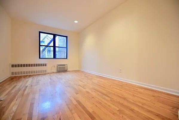 Rented by Nolita Group | media 6