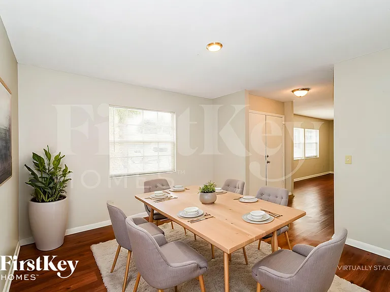 3816 Fieldflower Ct — Photo 6