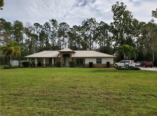 330 Weber Blvd N, Naples, FL 34120