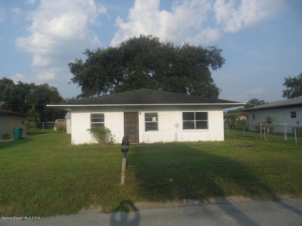 1st image of 1126 Gainey Dr