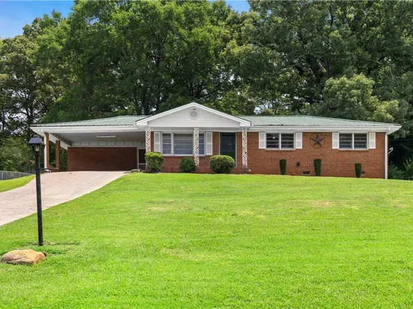 6073 Terry Ln, Austell, GA 30168
