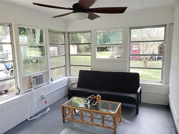 2nd image of 34716 Hibiscus Dr