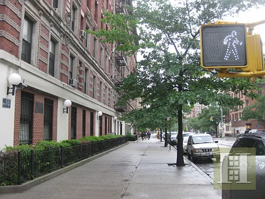 Rented by Halstead Real Estate | media 4