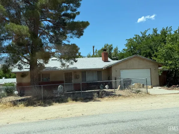 2701 Flower St, Lake Isabella, CA 93240