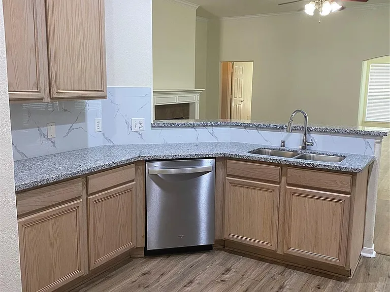 17315 Quiet Grove Ln — Photo 25
