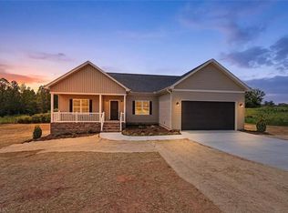 126 Knight Farm Rd, Stokesdale, NC 27357