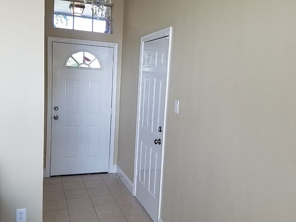 5th image of 3810 Nicole Dr