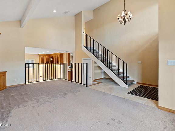 5th image of 447 Santa Barbara Cir