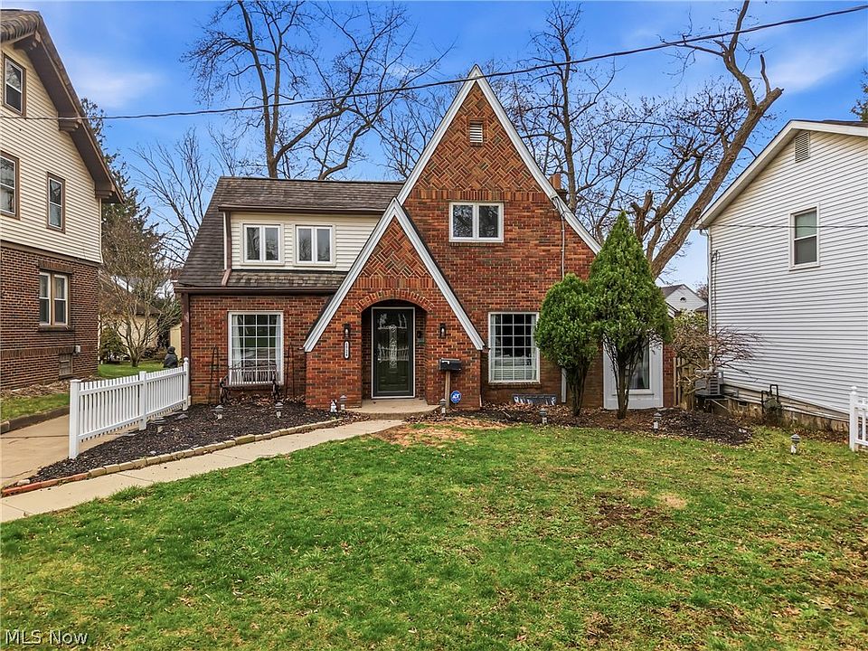 1st image of 1724 Chestnut Blvd