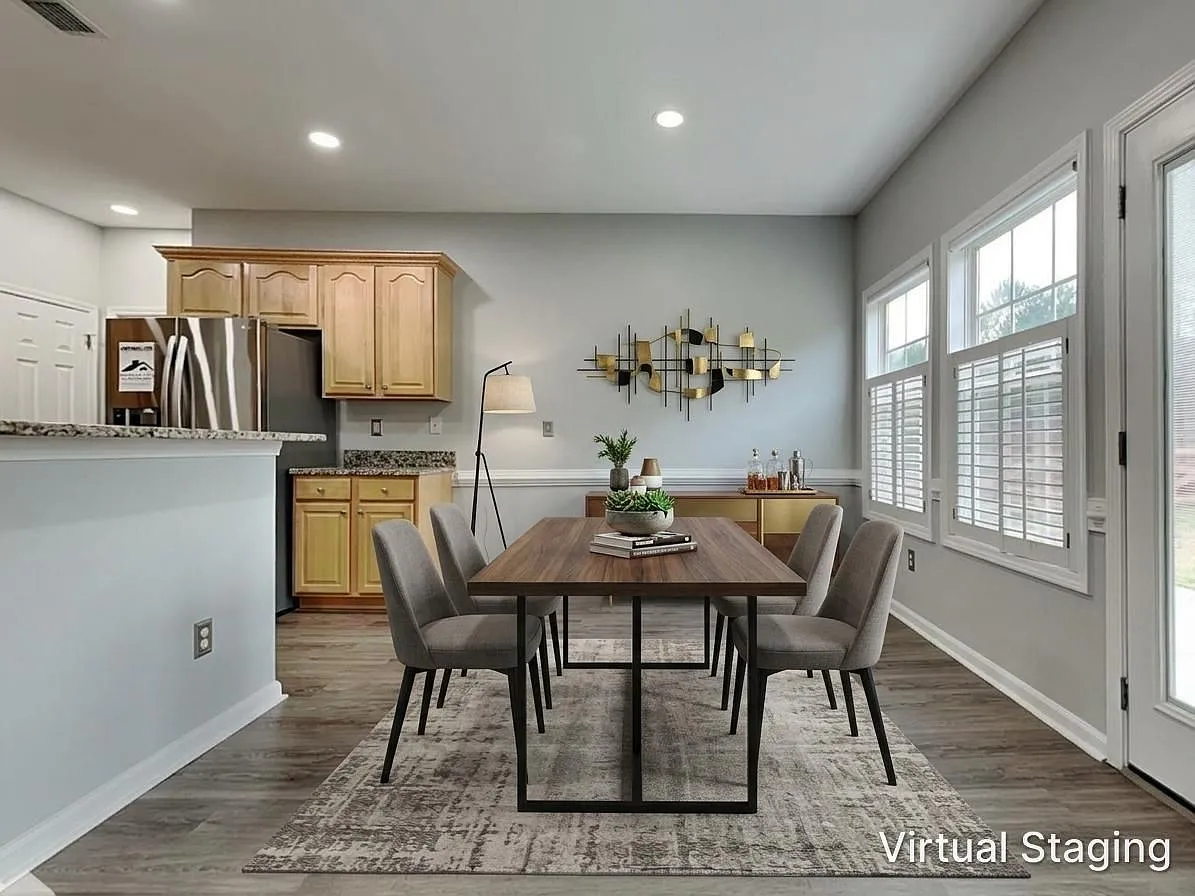 3 bed, 2.5 bath, 1996 sqft, $2,095 — Photo 3
