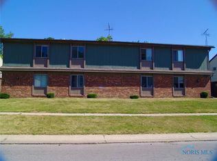1422 Brooke Park Dr, Toledo, OH 43612