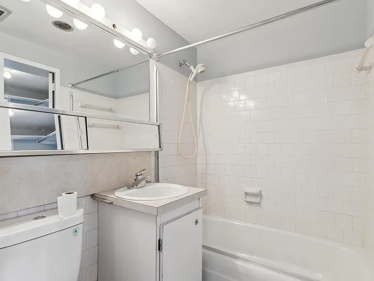 4600 Duke St #1607 — Photo 2