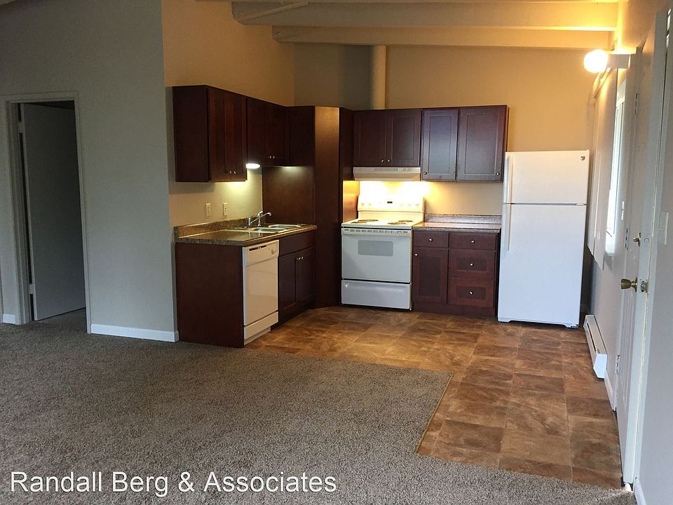2nd image of 4200 30th Ave SW Unit 3