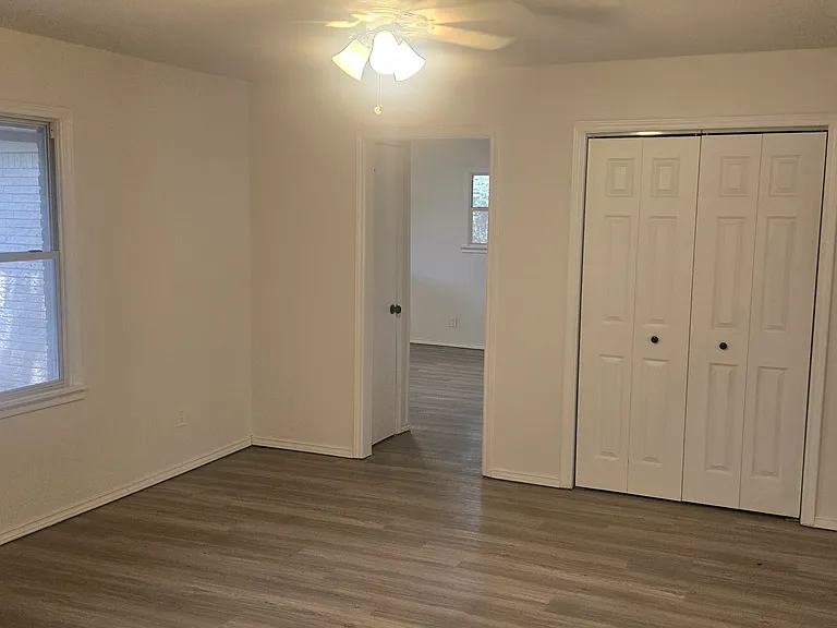 504 S Judd St — Photo 16