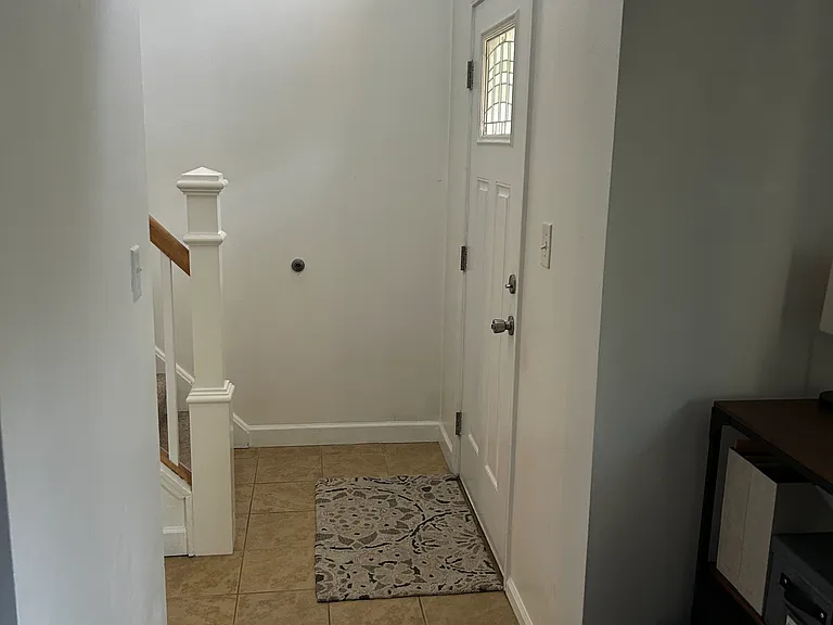 59 Pheasant Run Rd #RIGHT — Photo 8