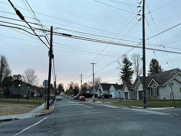 5th image of 27 Beck Mill Rd