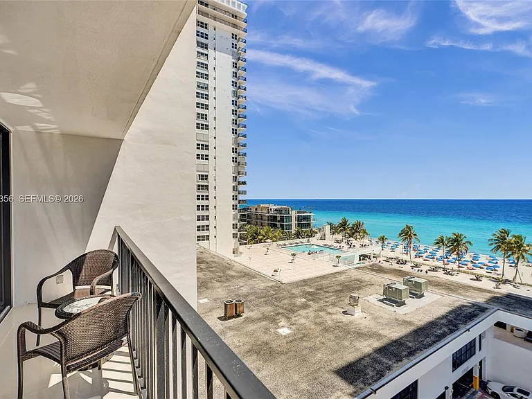 2401 S Ocean Dr #802 — Photo 25