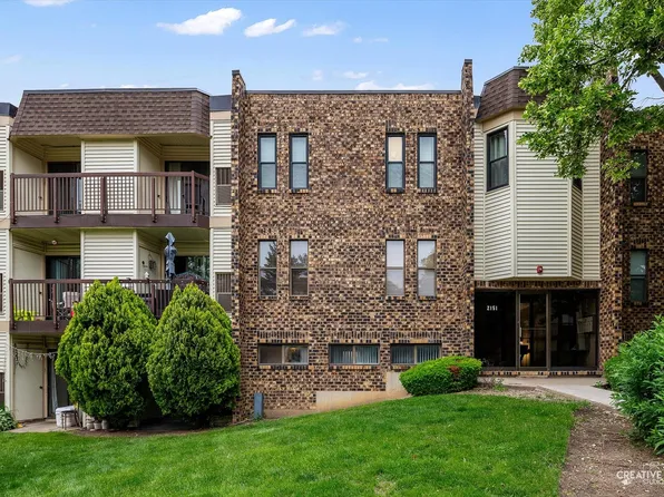 2151 Country Club Dr APT 6, Woodridge, IL 60517