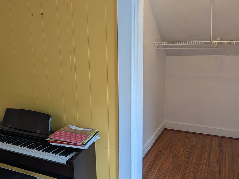 83 Frost Pl #2 — Photo 10