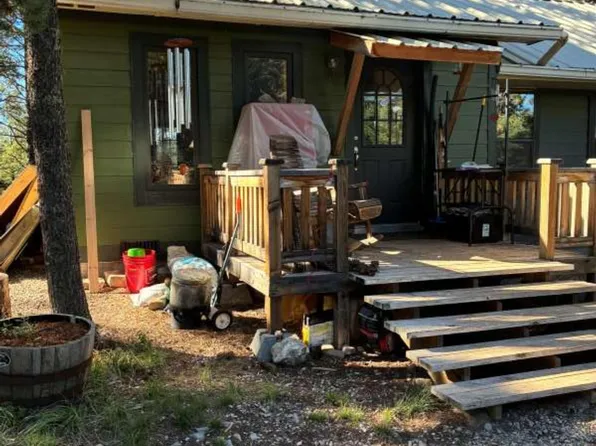 99 Lee Cir, Cloudcroft, NM 88317