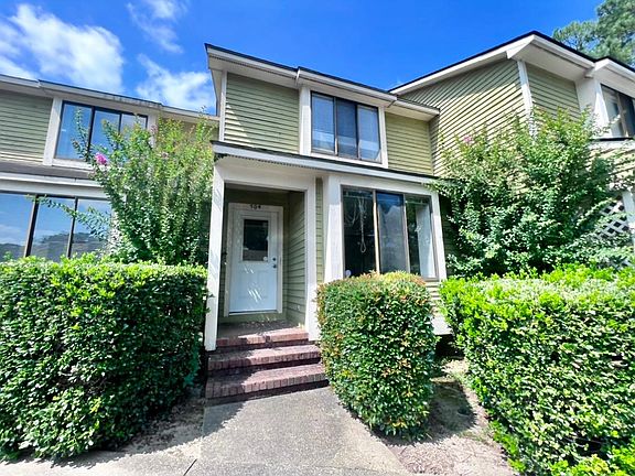 3rd image of 504 Cypress Trace Dr