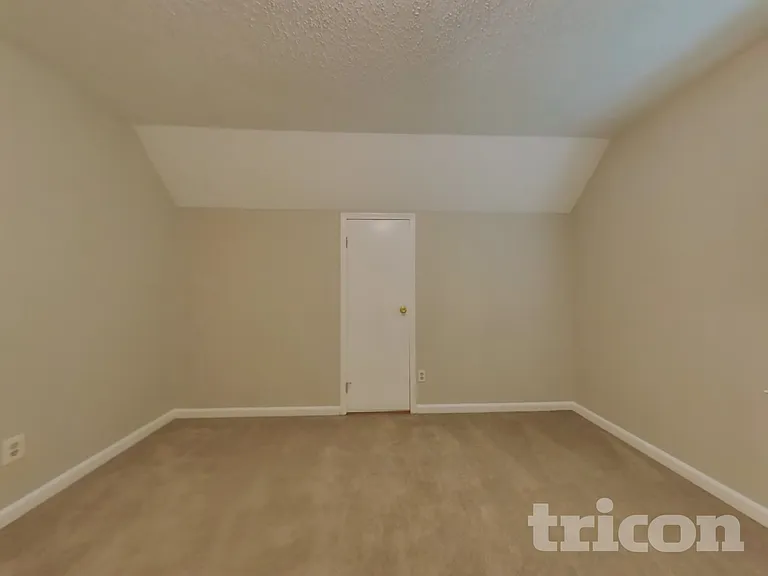 85 Elizabeth Pl — Photo 12