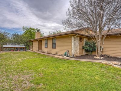 121 Channel Dr., Llano, TX, 78643