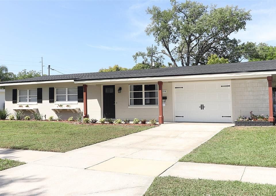 1st image of 4604 Bradley Ave