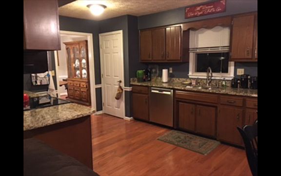 Stainless appliances, new dw