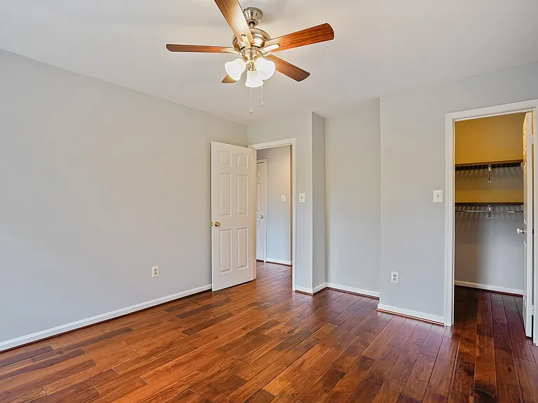 3711 Jenny Lynne Ln — Photo 12