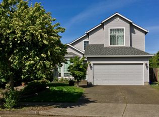 8885 SW Iowa Dr, Tualatin, OR 97062