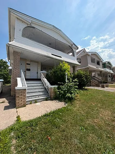 3697 E 146th St Photo 1