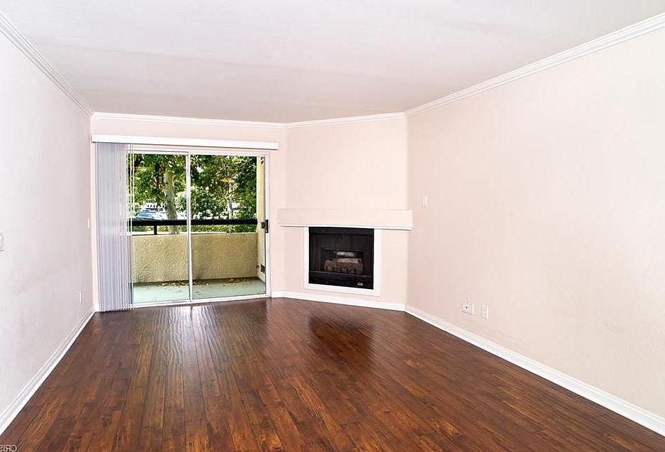 1st image of 5535 Canoga Ave APT 101