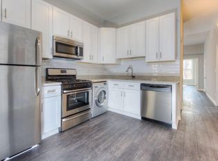 1144 W Taylor St APT 2F, Chicago, IL 60607