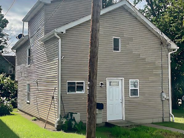 9 1/2 Cherry Ave