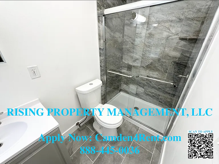 436 S 6th St — Photo 8