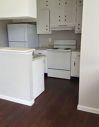 2nd image of 807 W Tiffany Dr APT 1