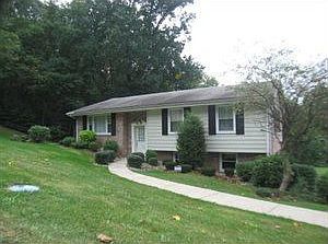 1st image of 230 Grandview Dr