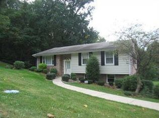 230 Grandview Dr, Greensburg, PA