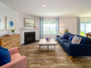 2046 Ryker Davis Ln, Charlotte, NC 28269