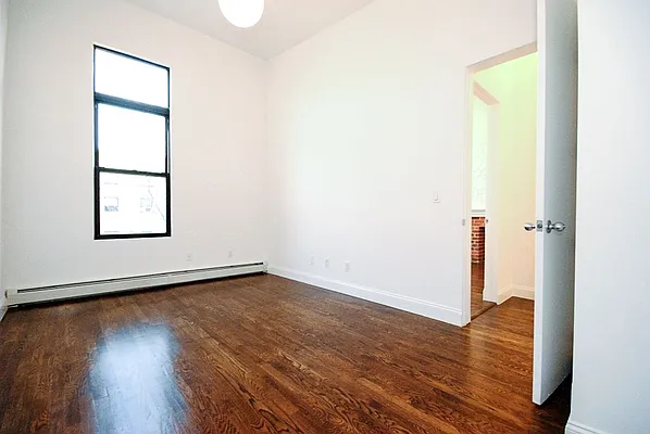 Rented by Brick&Mortar | media 70