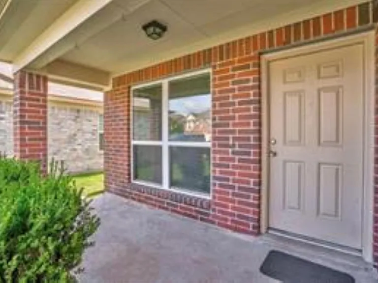 3238 Apple Dale Dr — Photo 2
