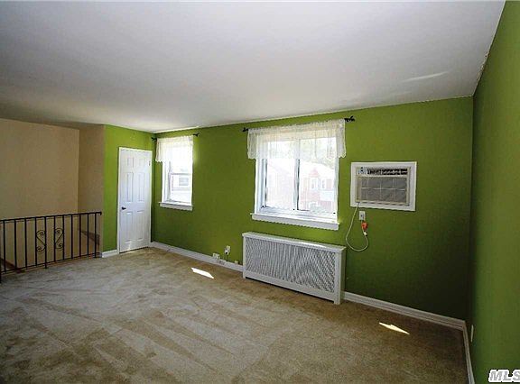 3rd image of 25521 75th Ave