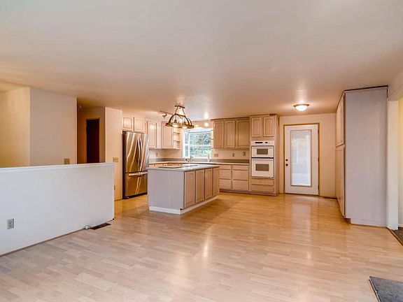 Open Kitchen