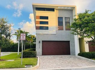 4460 NW 8th Pl #1A, Fort Lauderdale, FL 33317