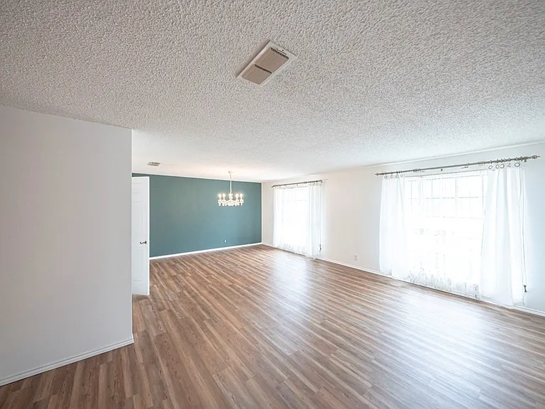 4007 Crestridge Dr — Photo 7