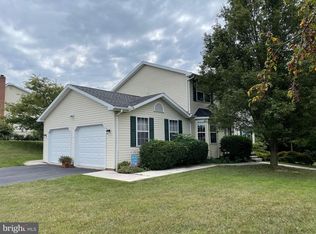 3 Lisawood Ct, Hanover, PA 17331