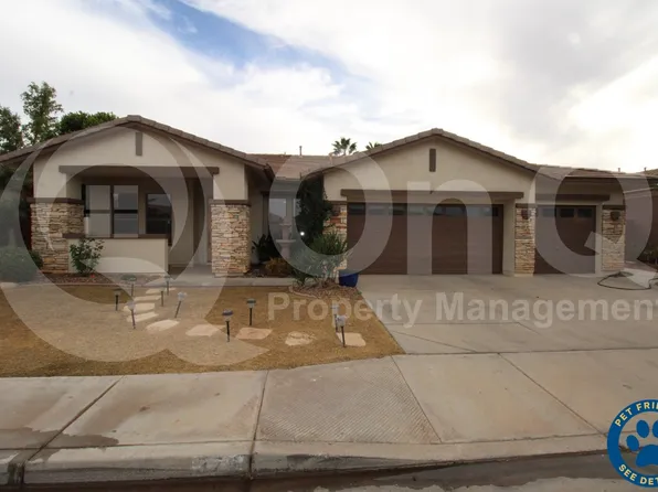 373 W Carob Dr, Chandler, AZ 85248
