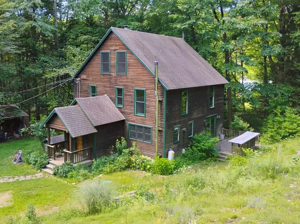 160 Akley Road, Brattleboro, VT 05301